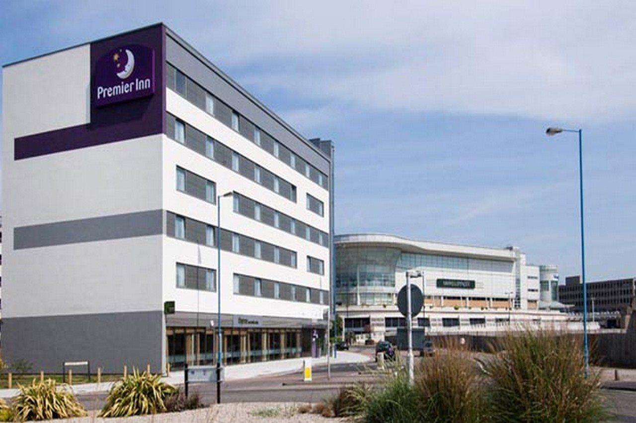 Premier Inn Southampton West Quay Exterior foto